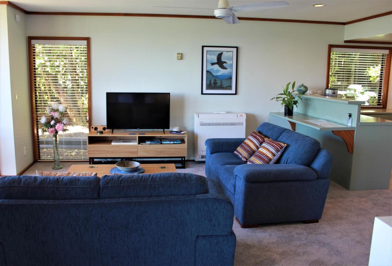 Lake View Garden Apartment 타우포 호 외부 사진