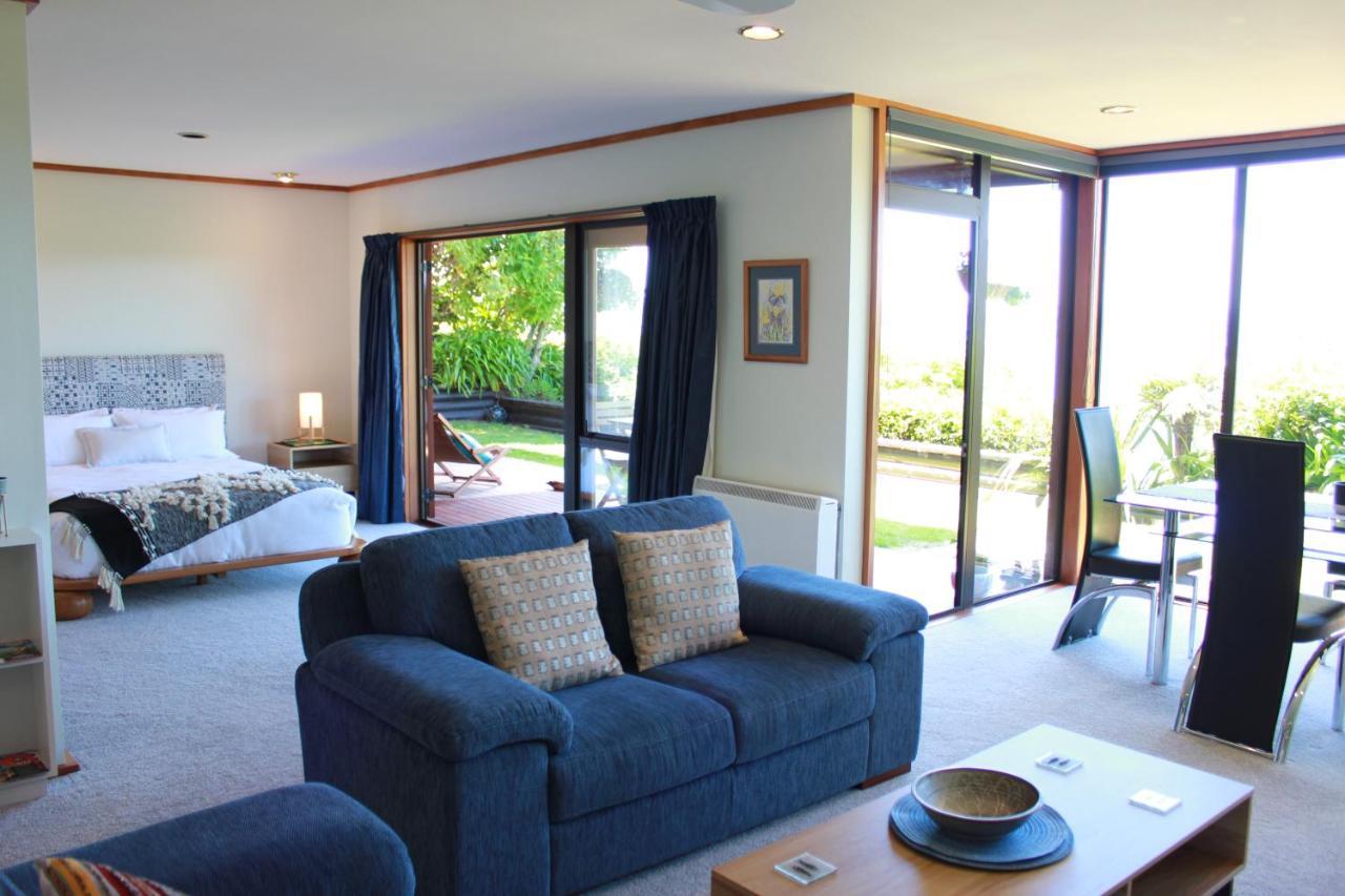 Lake View Garden Apartment 타우포 호 외부 사진